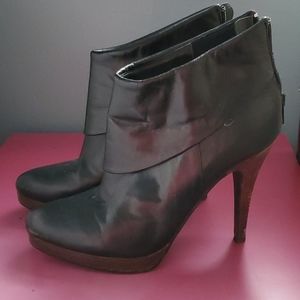 Steve madden heeled booties